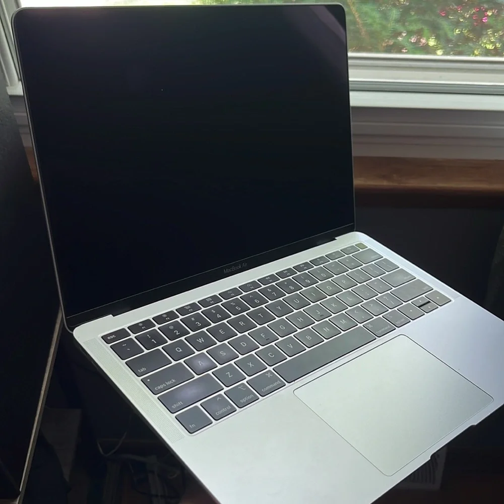 COPY - Refurbished Macbook Air